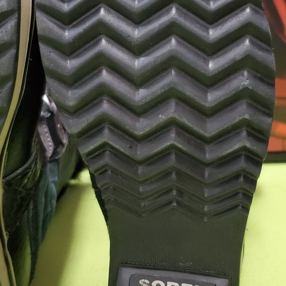Sorel Tofino II Snow Boots (Youth 3) - Picture 8 of 16